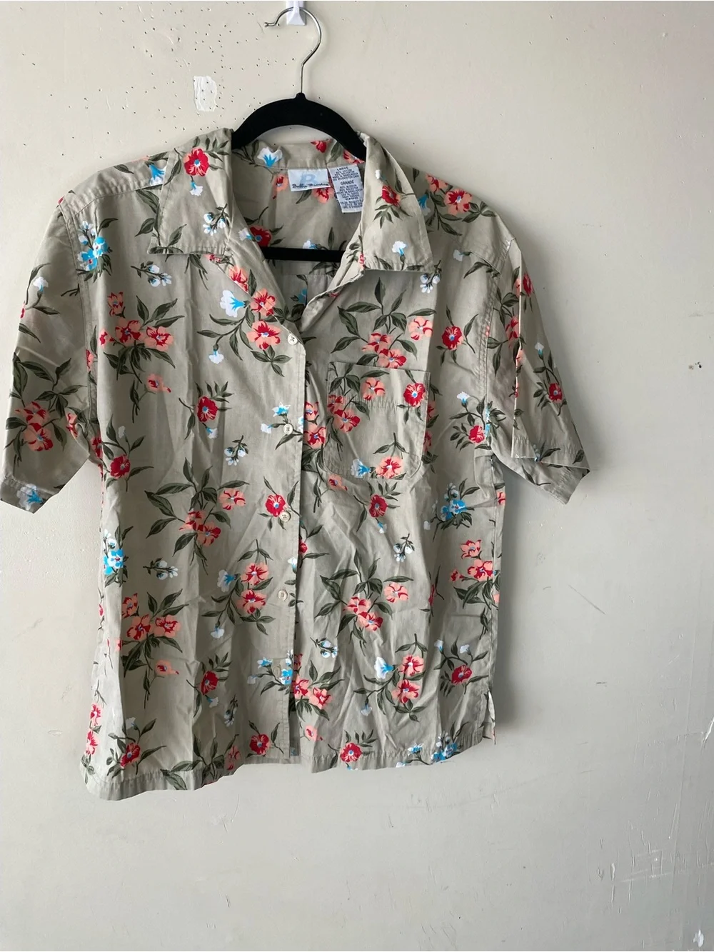 Vintage Bobbie Brooks Floral Blouse Large Flax Tan Red Button Down Shirt